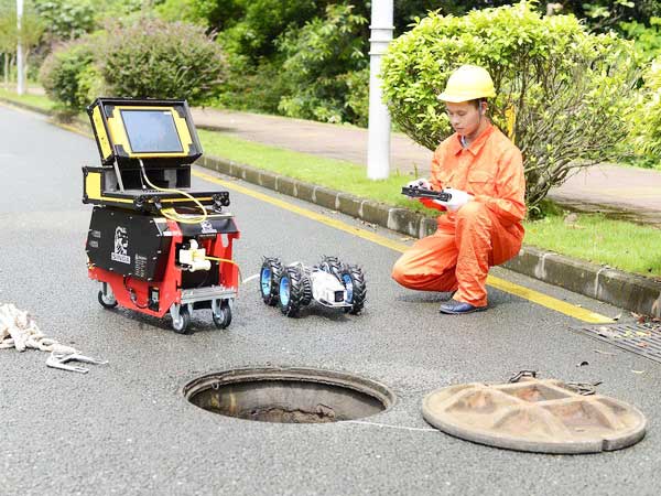 城中管道机器人检测